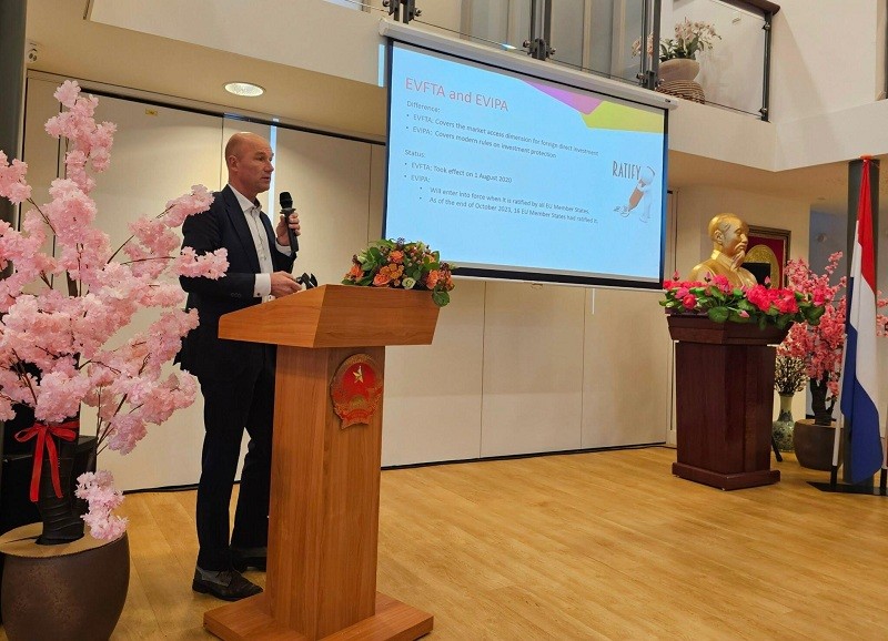 Tăng cường đối thoại, giao lưu giữa Đại sứ quán và cộng đồng doanh nghiệp Việt Nam-Hà Lan