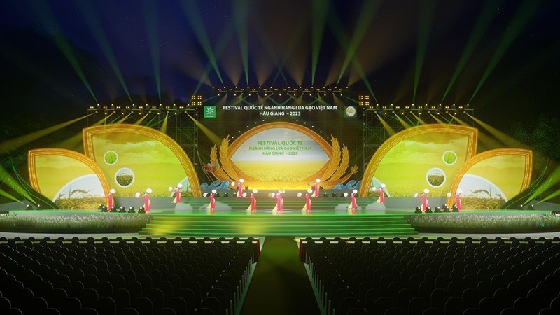 Chương trình nghệ thuật hoành tráng được truyền hình trực tiếp trên VTV1, Đài truyền hình Hậu Giang, tiếp sóng phát trên Đài PTTH các tỉnh thành trong cả nước và được 14 hãng truyền thông quốc tế đưa tin.