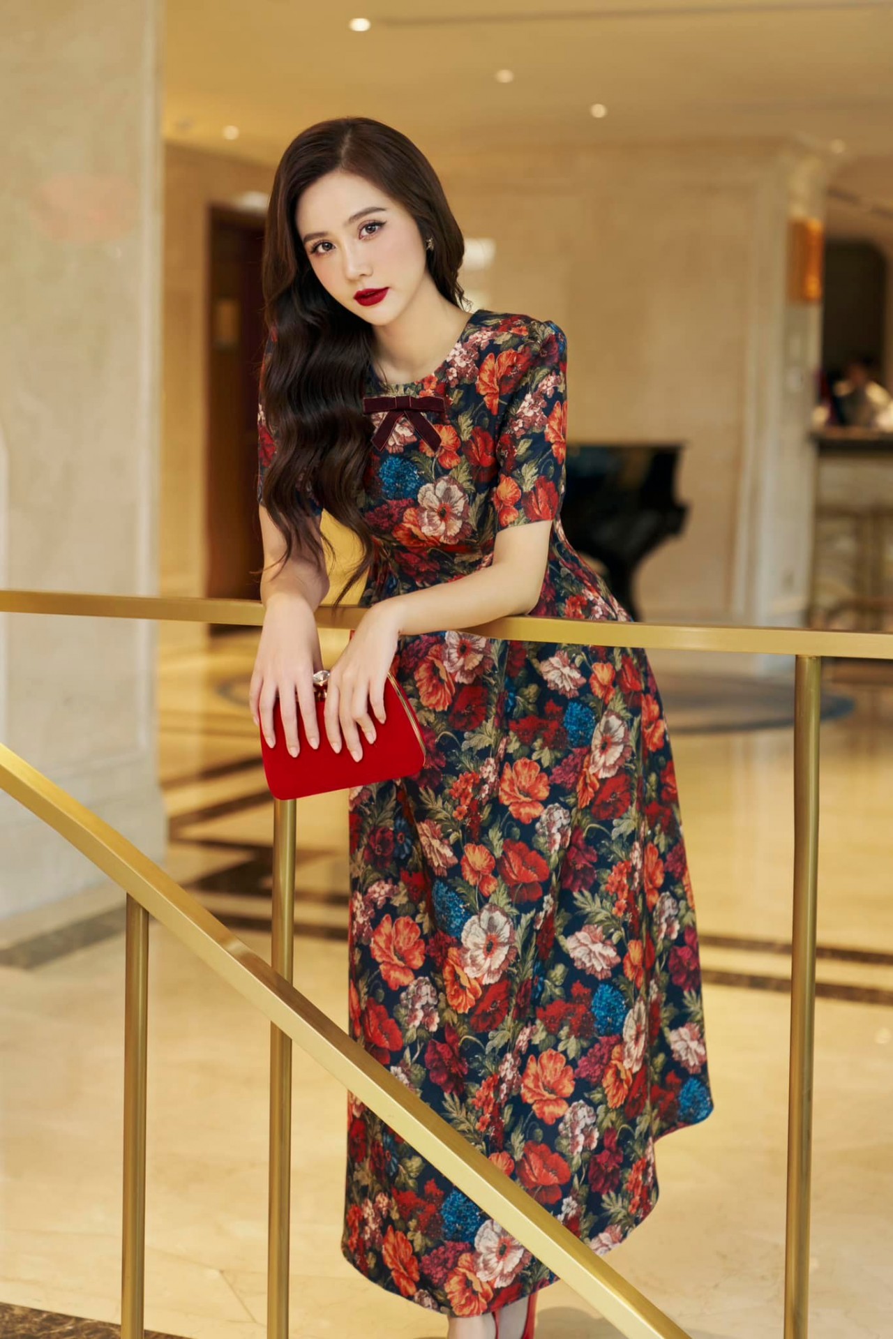 Nhan sắc Phan Minh Huyền