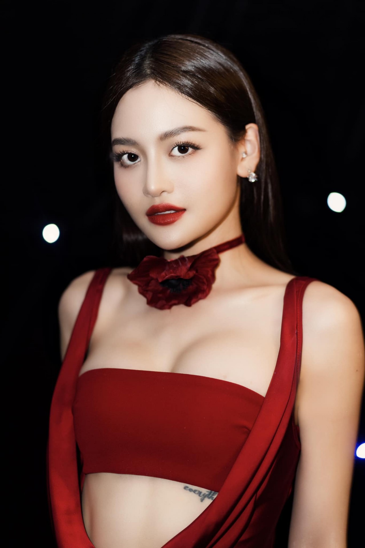 Ngắm sắc vóc diễn viên Thùy Anh