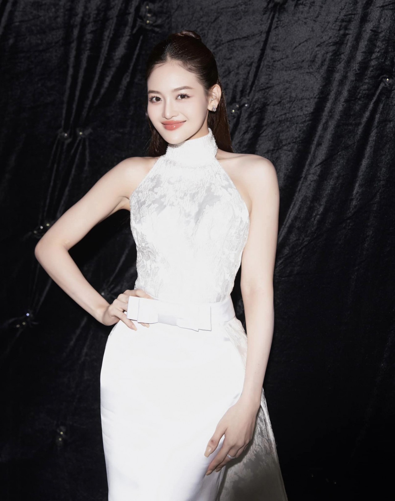 Ngắm sắc vóc diễn viên Thùy Anh