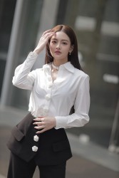 Ngắm phong cách gợi cảm, cá tính của diễn viên Thùy Anh