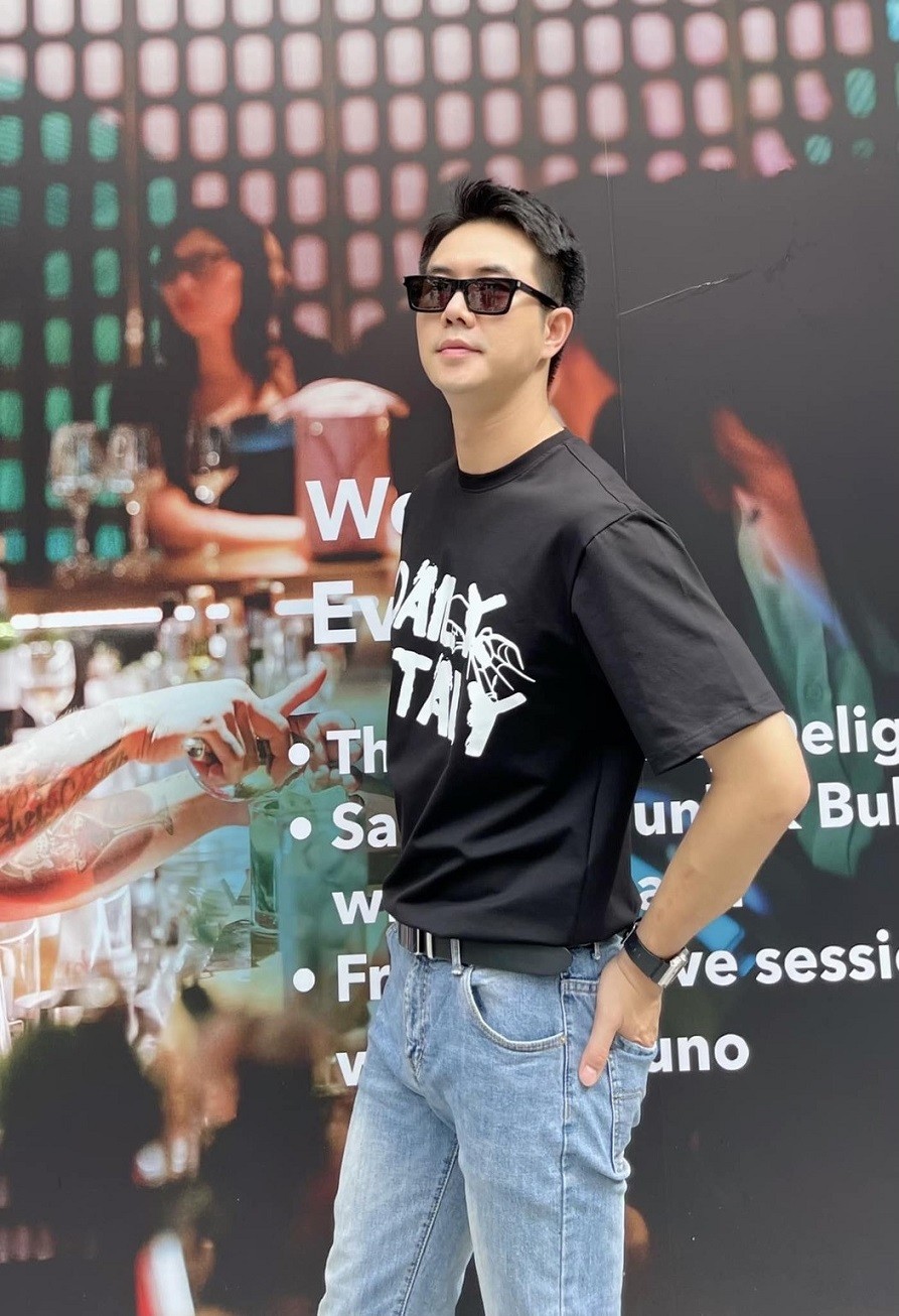 Chúng ta của 8 năm sau