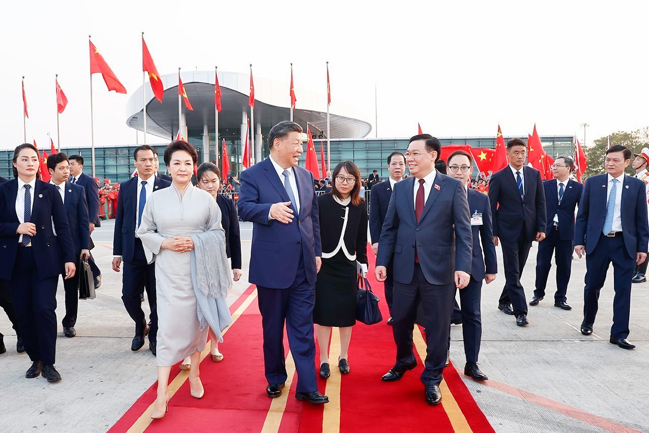 Hai ngày ở Việt Nam Tổng Bí thư, Chủ tịch nước Trung Quốc Tập Cận Bình qua những bức ảnh