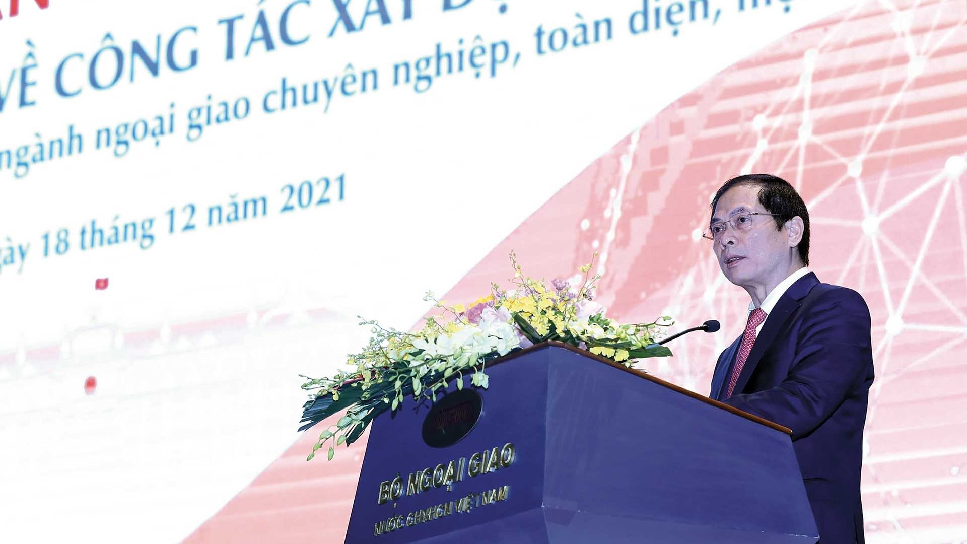 dau an thanh tuu va ky vong ve hoi nghi ngoai giao lan thu 32