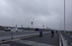 Dự báo diễn biến không khí lạnh mạnh: Ngày 16/12, Bắc Bộ chuyển rét, mưa rào, vùng núi cao có mưa tuyết và băng giá; Trung Trung Bộ mưa to cục bộ