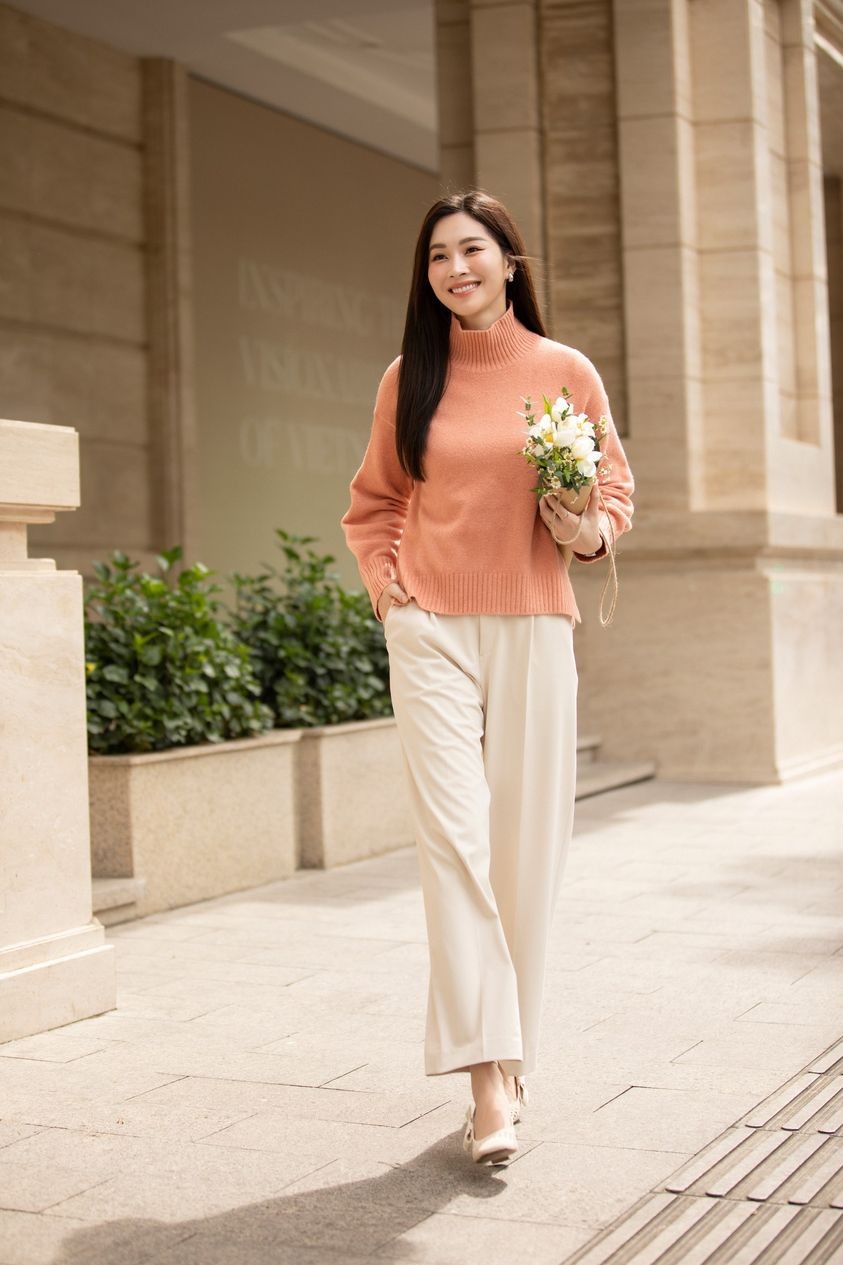 Mặc đẹp như Hoa hậu Đặng Thu Thảo