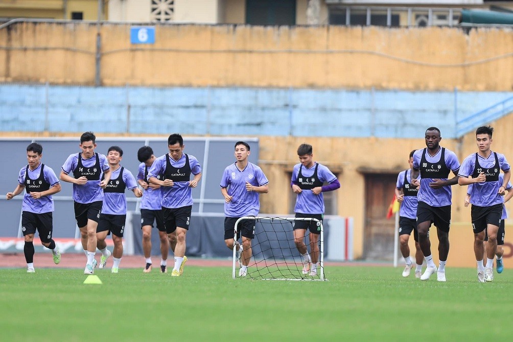 Vòng 6 V-League 2023/24: Tâm điểm trận đấu CLB Thể Công-Viettel và Hà Nội FC trên sân Hàng Đẫy Vòng 6 V-League 2023/24: Tâm điểm trận đấu CLB Thể Công-Viettel và Hà Nội FC trên sân Hàng Đẫy