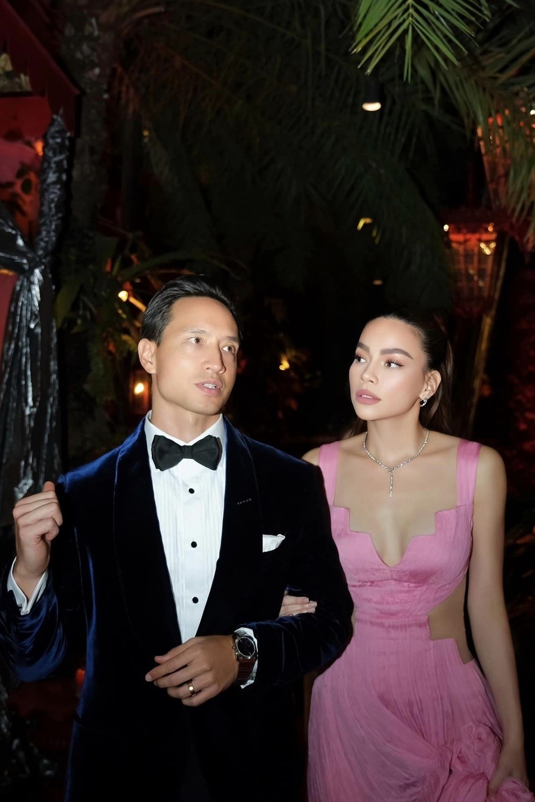 Hồ Ngọc Hà và dàn mỹ nhân Việt xinh đẹp, rạng rỡ dự sự kiện thời trang