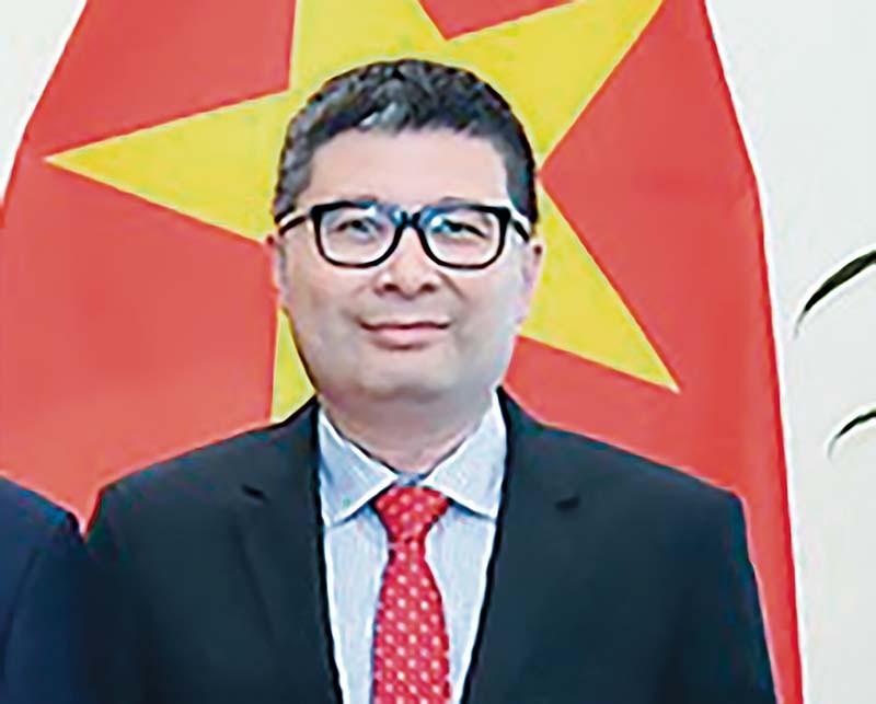 Cục trưởng Cục Lãnh sự, Bộ Ngoại giao Doãn Hoàng Minh