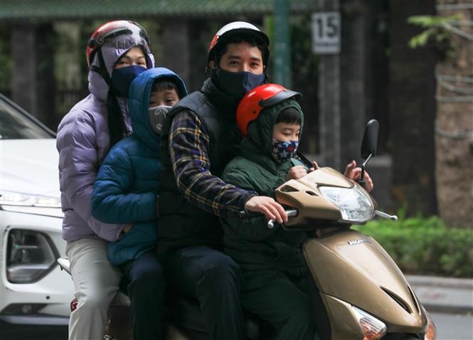 Người Hà Nội trong đợt rét đậm đầu Đông