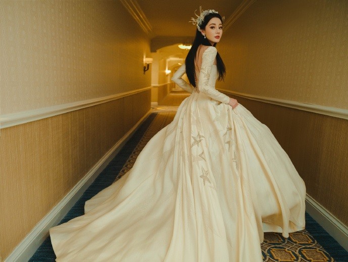 Địch Lệ Nhiệt Ba