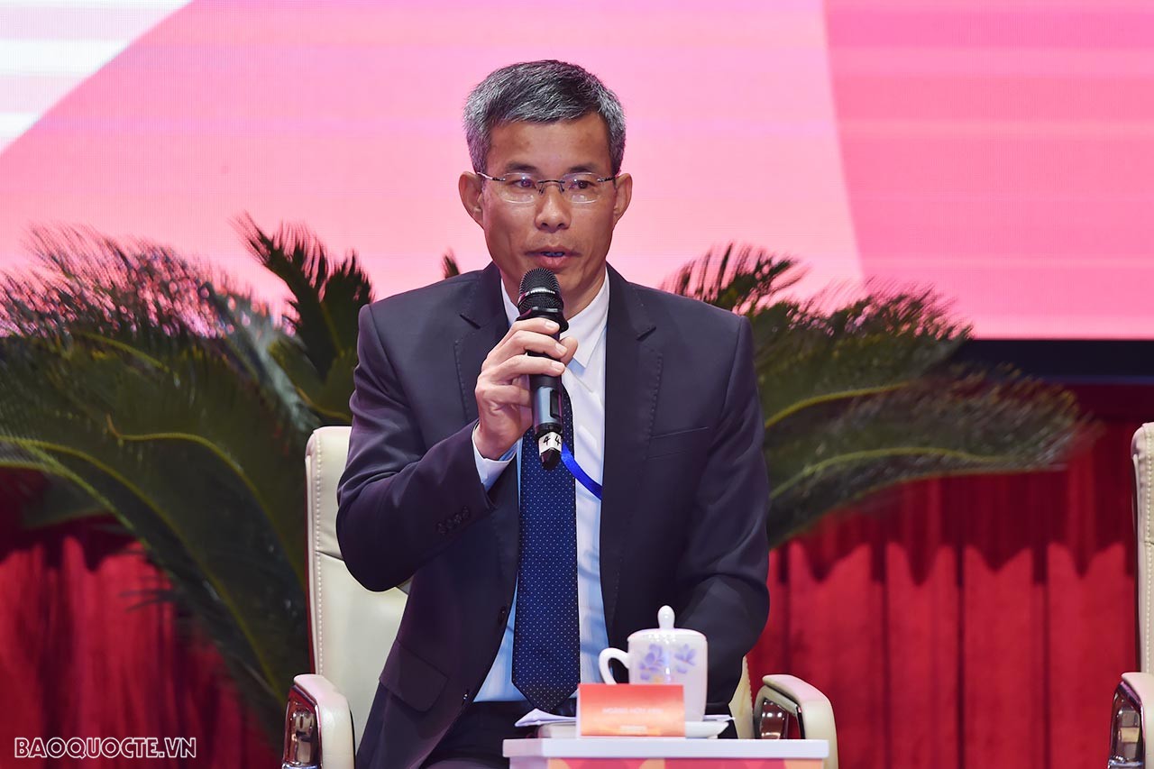 (Trực tuyến) Đẩy mạnh công tác đối ngoại và hội nhập quốc tế đáp ứng yêu cầu phát triển của các địa phương trong tình hình mới (Trực tuyến) Đẩy mạnh công tác đối ngoại và hội nhập quốc tế đáp ứng yêu cầu phát triển của các địa phương trong tình hình mới