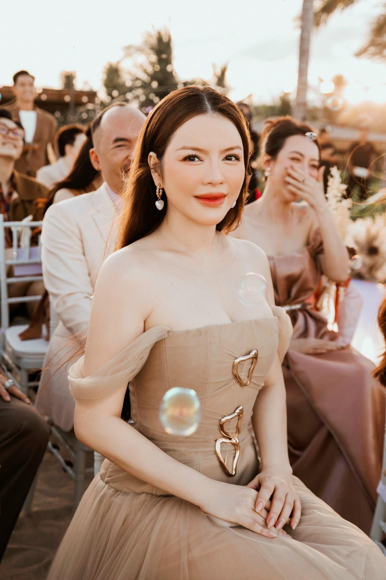 Diễn viên Lý Nhã Kỳ