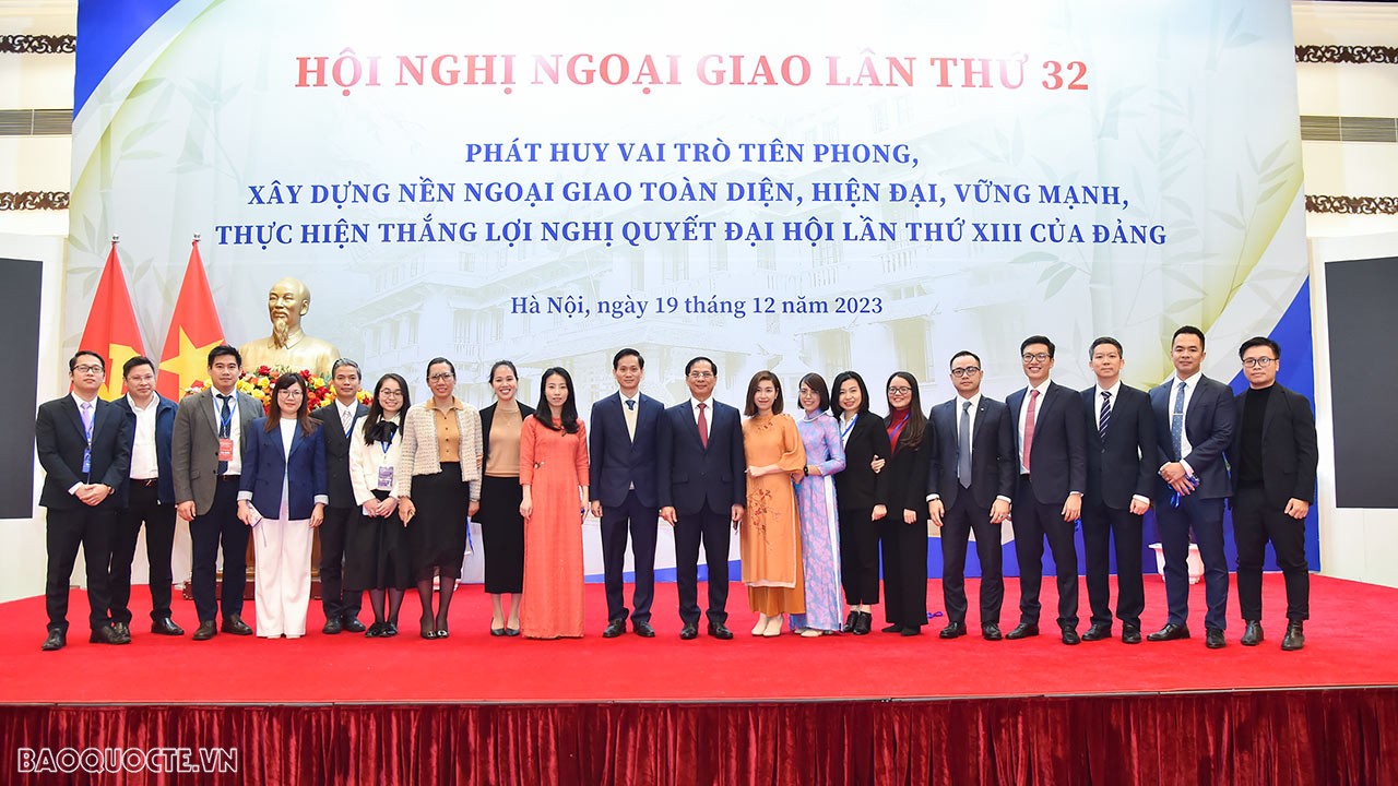 Toàn cảnh Lễ khai mạc Hội nghị Ngoại giao 32 qua ảnh