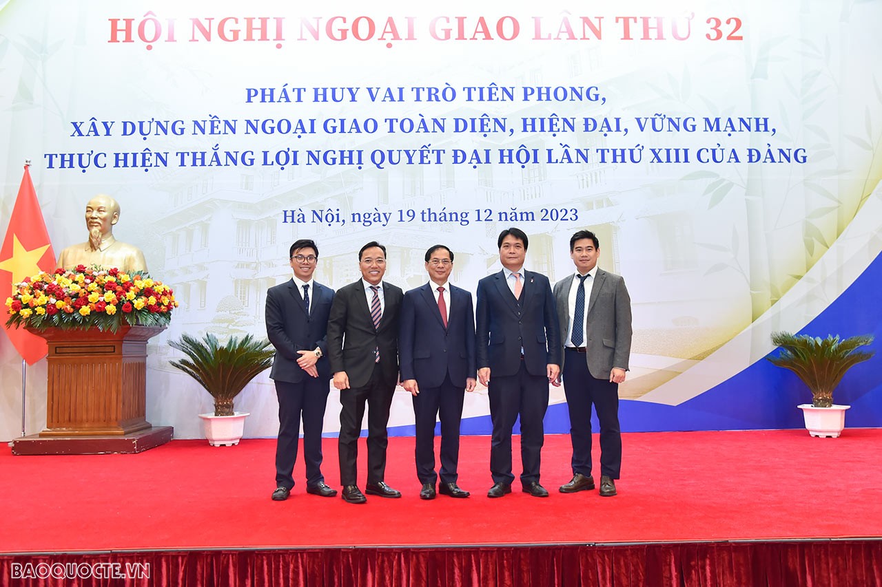 Toàn cảnh Lễ khai mạc Hội nghị Ngoại giao 32 qua ảnh