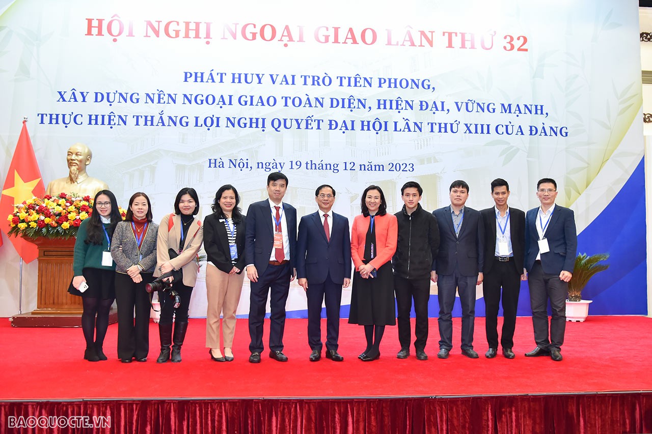 Toàn cảnh Lễ khai mạc Hội nghị Ngoại giao 32 qua ảnh