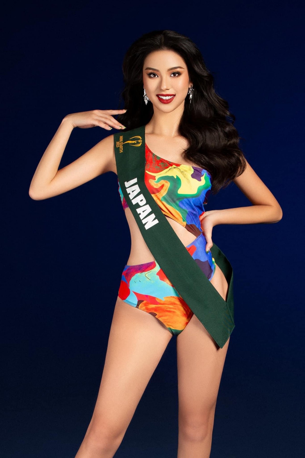 Vẻ đẹp cuốn hút của 85 thí sinh Miss Earth qua góc máy nhiếp ảnh gia Jinoo Khánh Vẻ đẹp cuốn hút của 85 thí sinh Miss Earth qua góc máy nhiếp ảnh gia Jinoo Khánh
