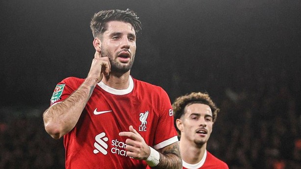 Carabao Cup: Hình ảnh trận đấu Liverpool thắng đậm West Ham; xác định 2 cặp đấu vòng bán kết