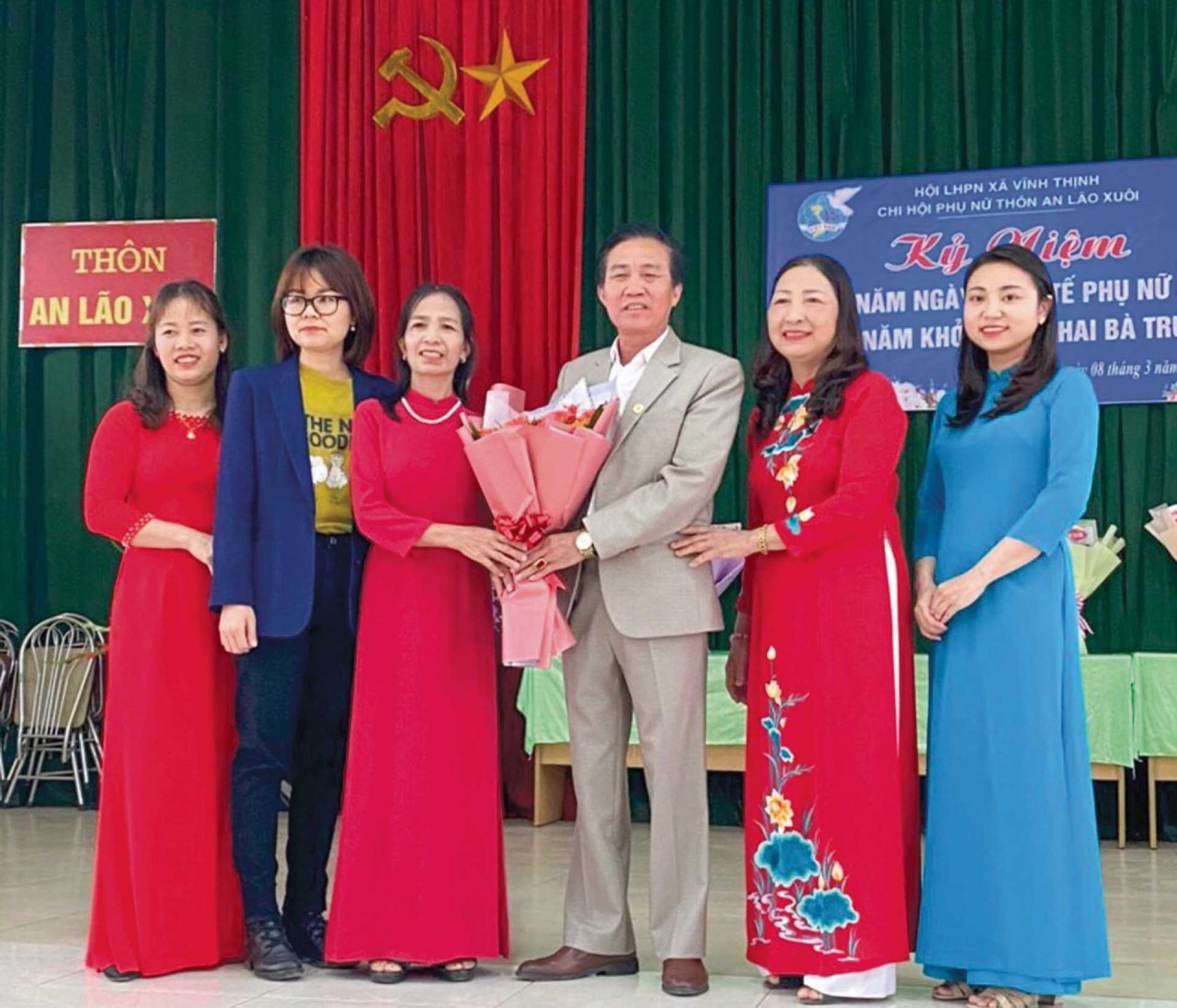 Ông Ngưỡng thường xuyên tổ chức kỷ niệm ngày phụ nữ ở xã Vĩnh Thịnh.