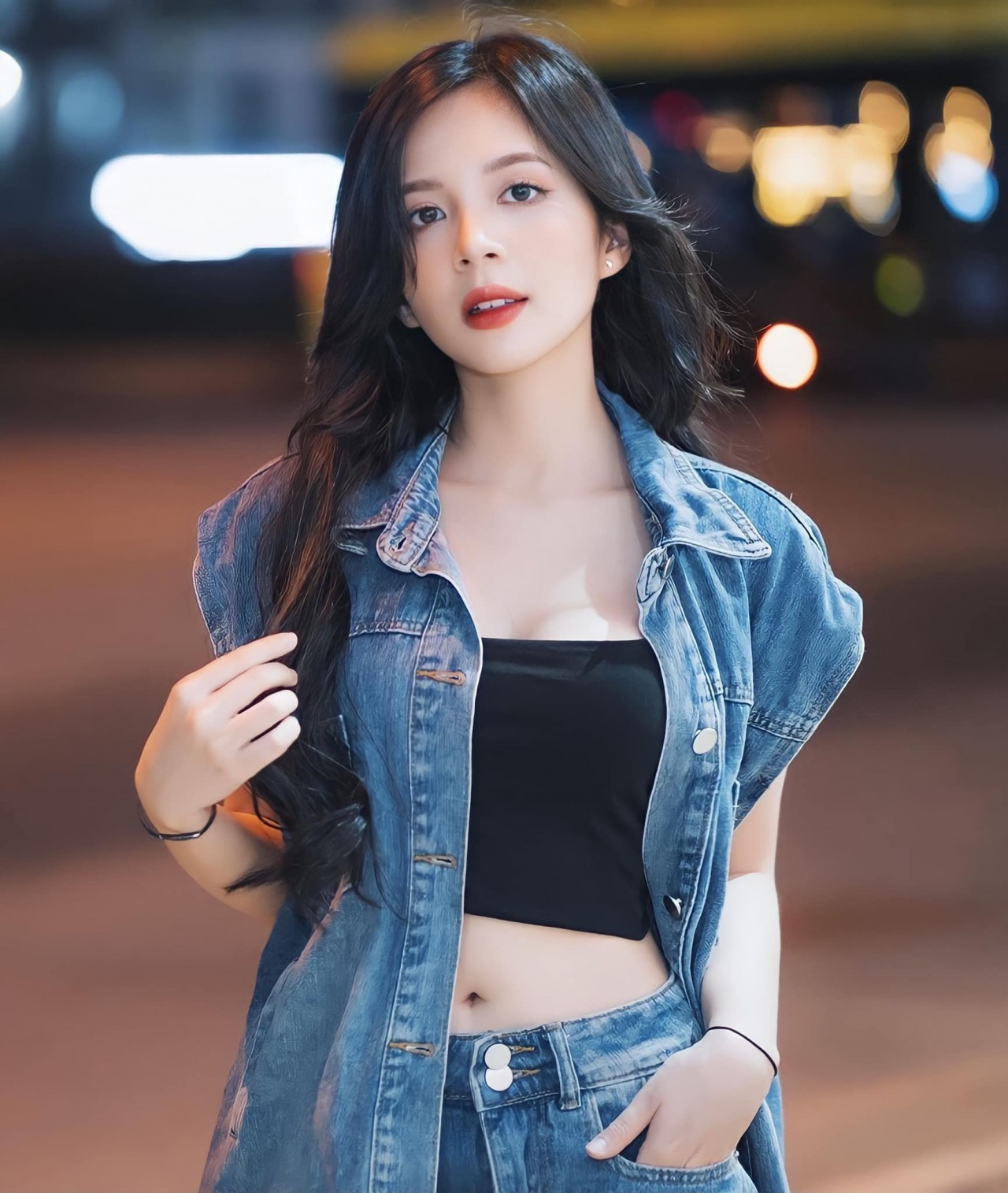 Diễn viên Ngọc Huyền 'Chúng ta của 8 năm sau'