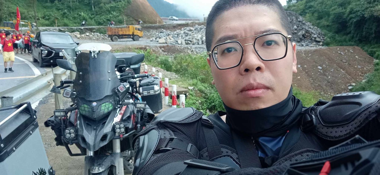 Ngành ngoại giao và niềm tin của nhân dân