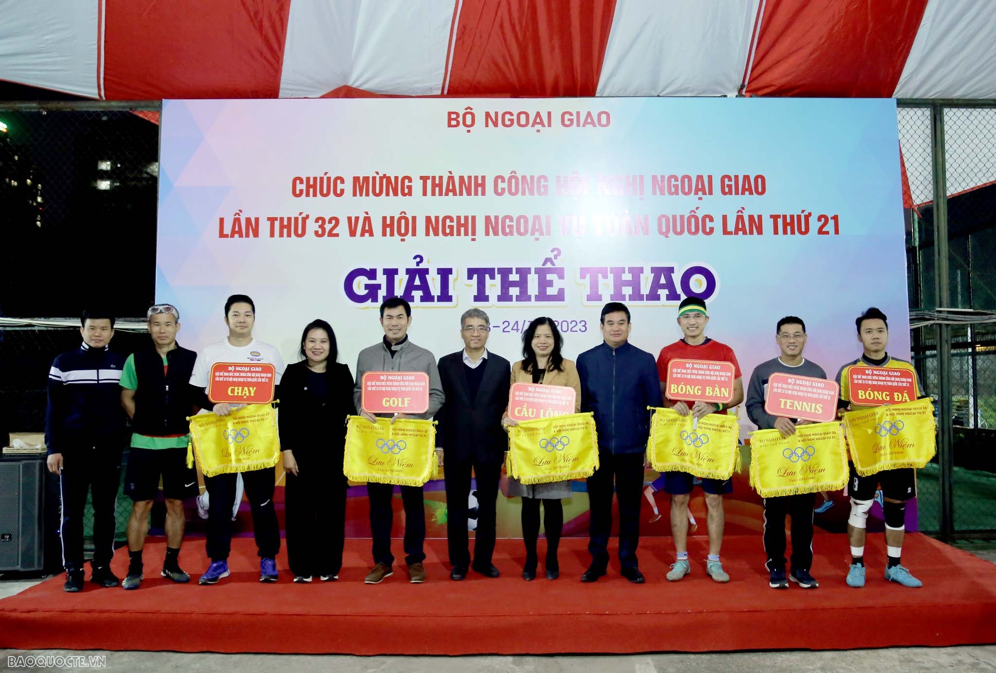 Khai mạc giải thể thao chào mừng Hội nghị Ngoại giao 32 và Hội nghị Ngoại vụ 21