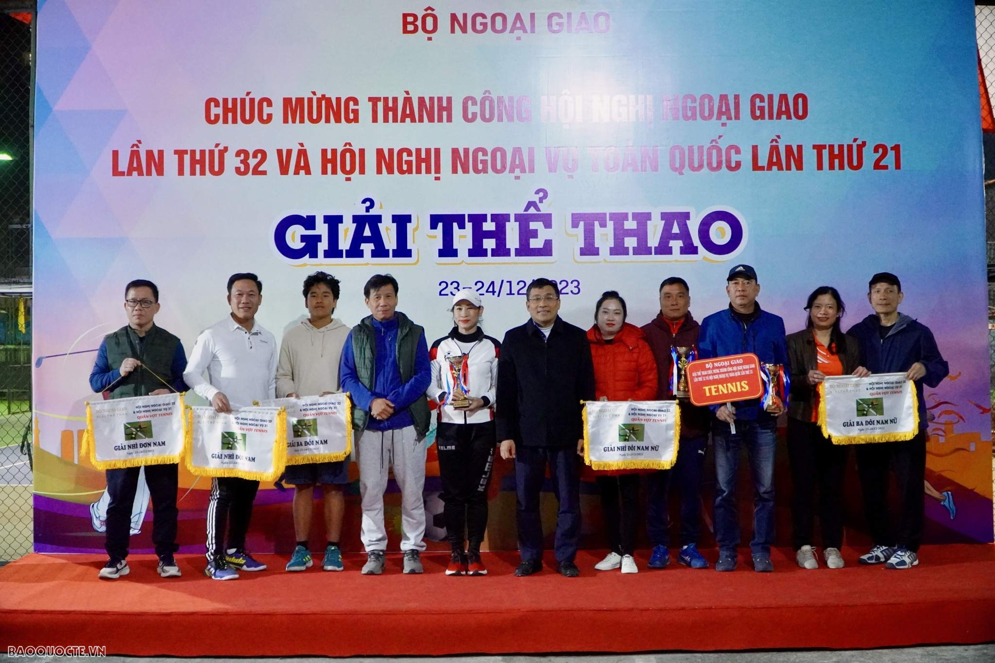 Tưng bừng không khí của giải thể thao Bộ Ngoại giao