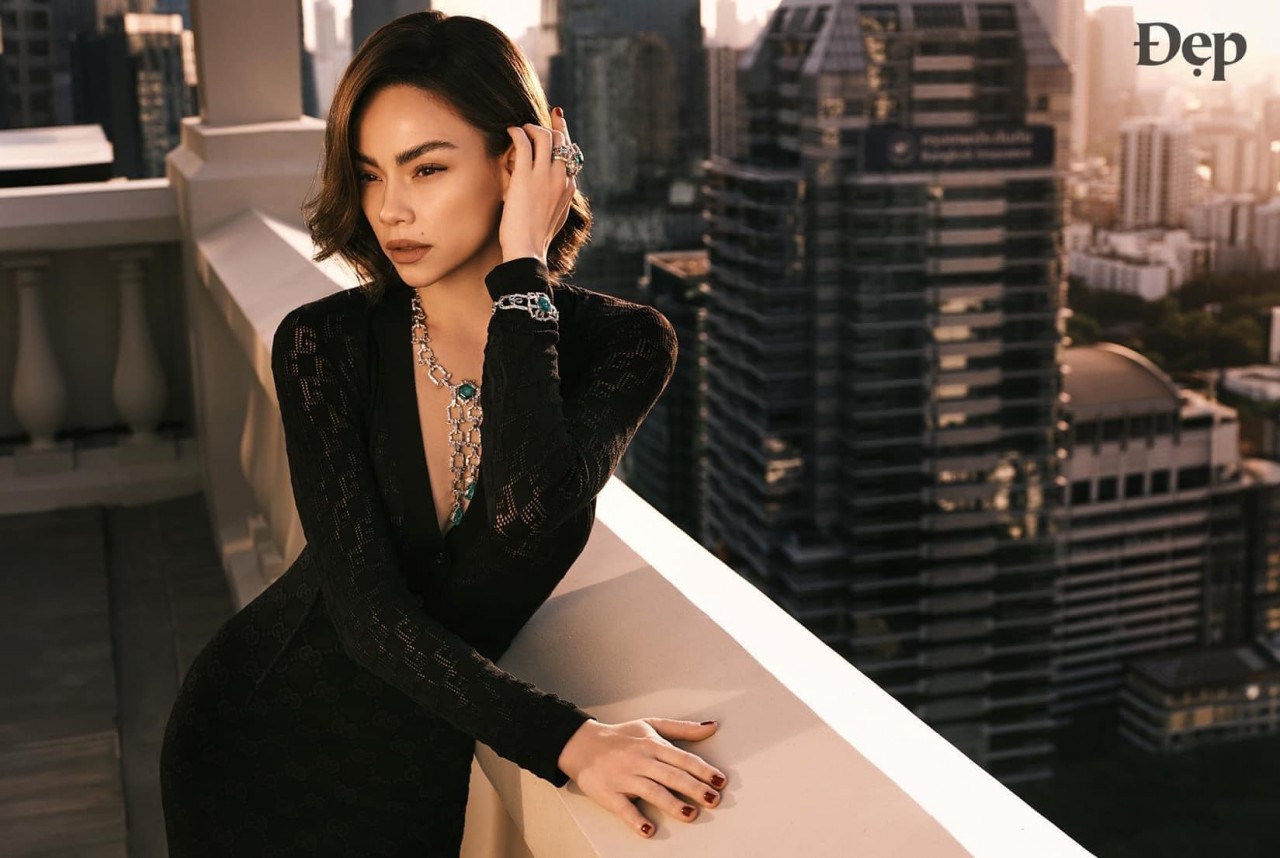 Sắc vóc 'cực phẩm' của ca sĩ Hồ Ngọc Hà