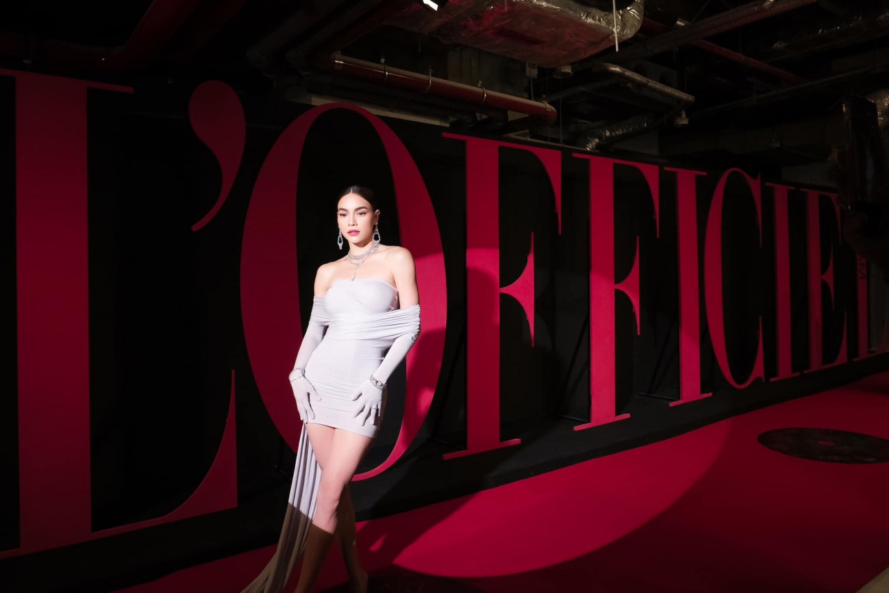 Sắc vóc 'cực phẩm' của ca sĩ Hồ Ngọc Hà