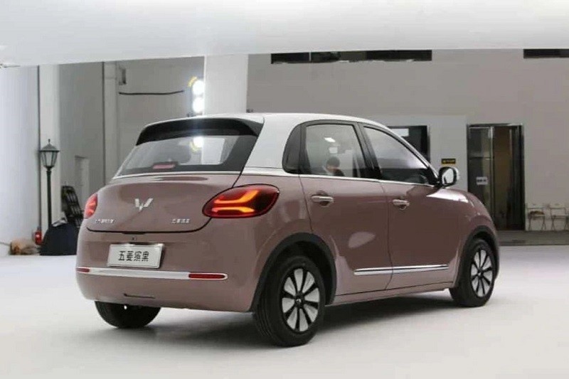 Cận cảnh Wuling Bingo EV vừa ra mắt tại Indonesia, giá từ 561 triệu đồng