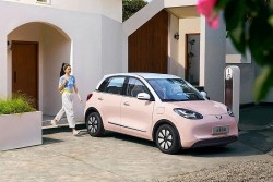 Cận cảnh Wuling Bingo EV vừa ra mắt tại Indonesia, giá từ 561 triệu đồng