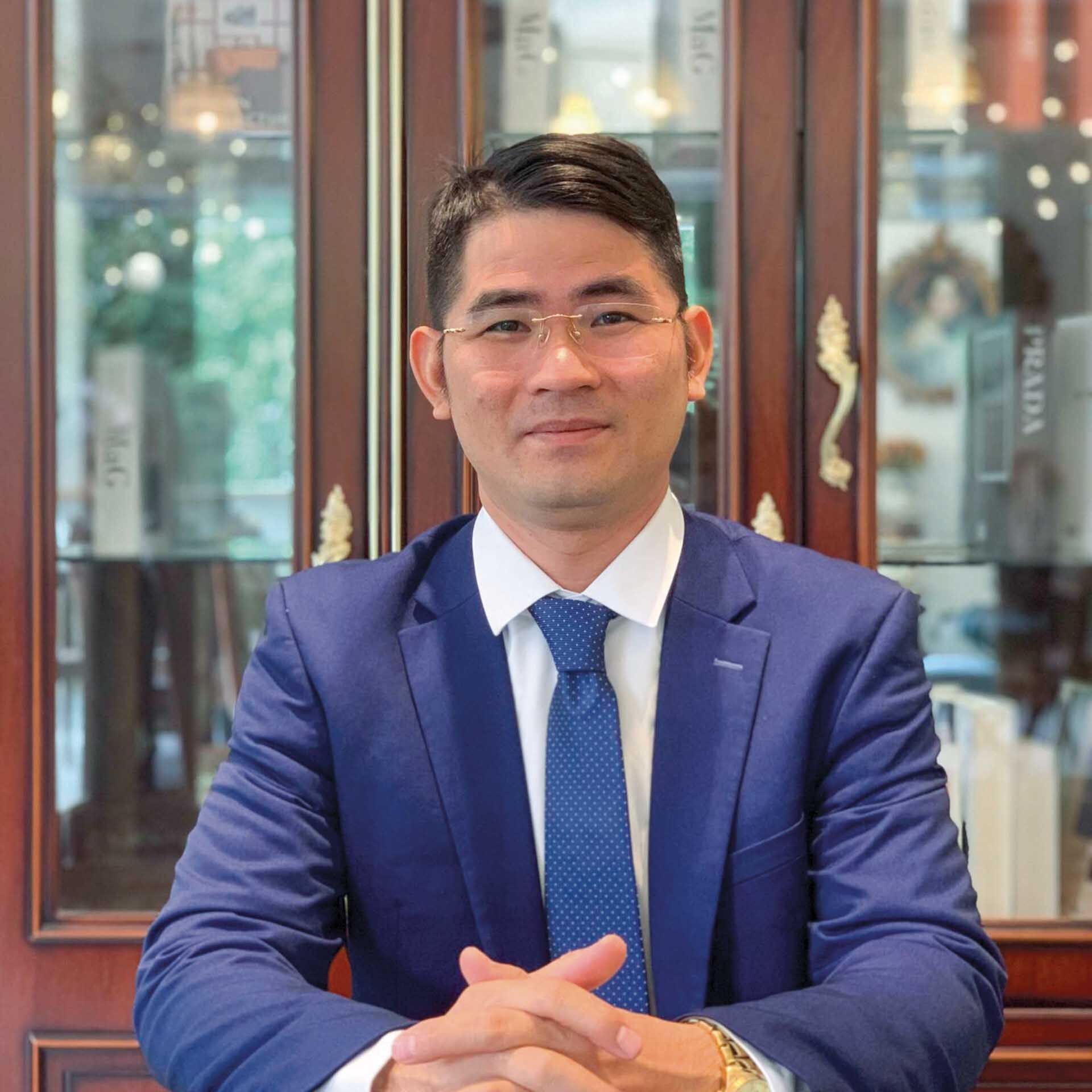 TS. Cù Văn Trung. TS. Cù Văn Trung.