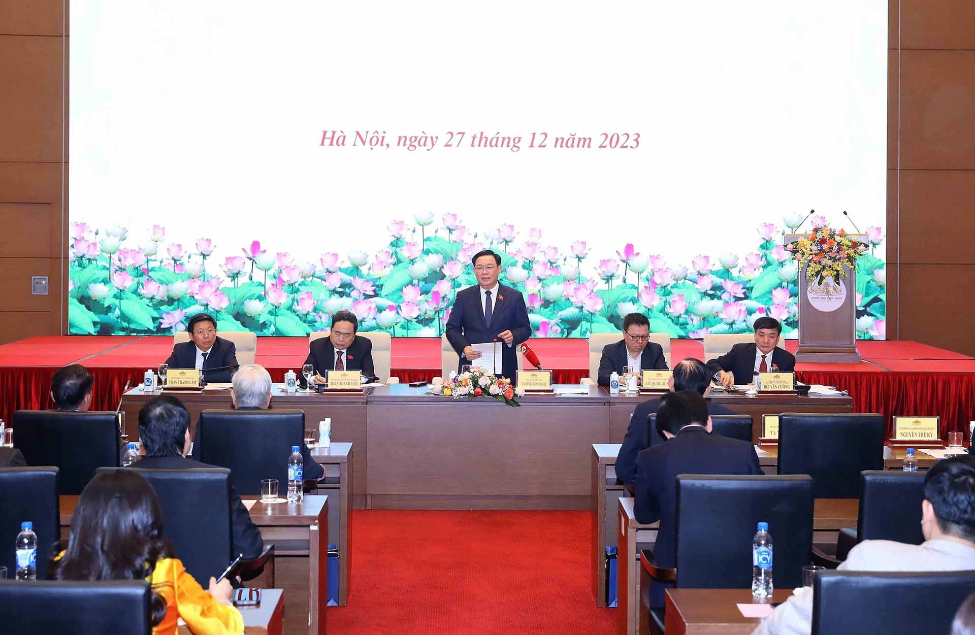 Chủ tịch Quốc hội Vương Đình Huệ phát biểu. (Nguồn: TTXVN) Chủ tịch Quốc hội Vương Đình Huệ phát biểu. (Nguồn: TTXVN)