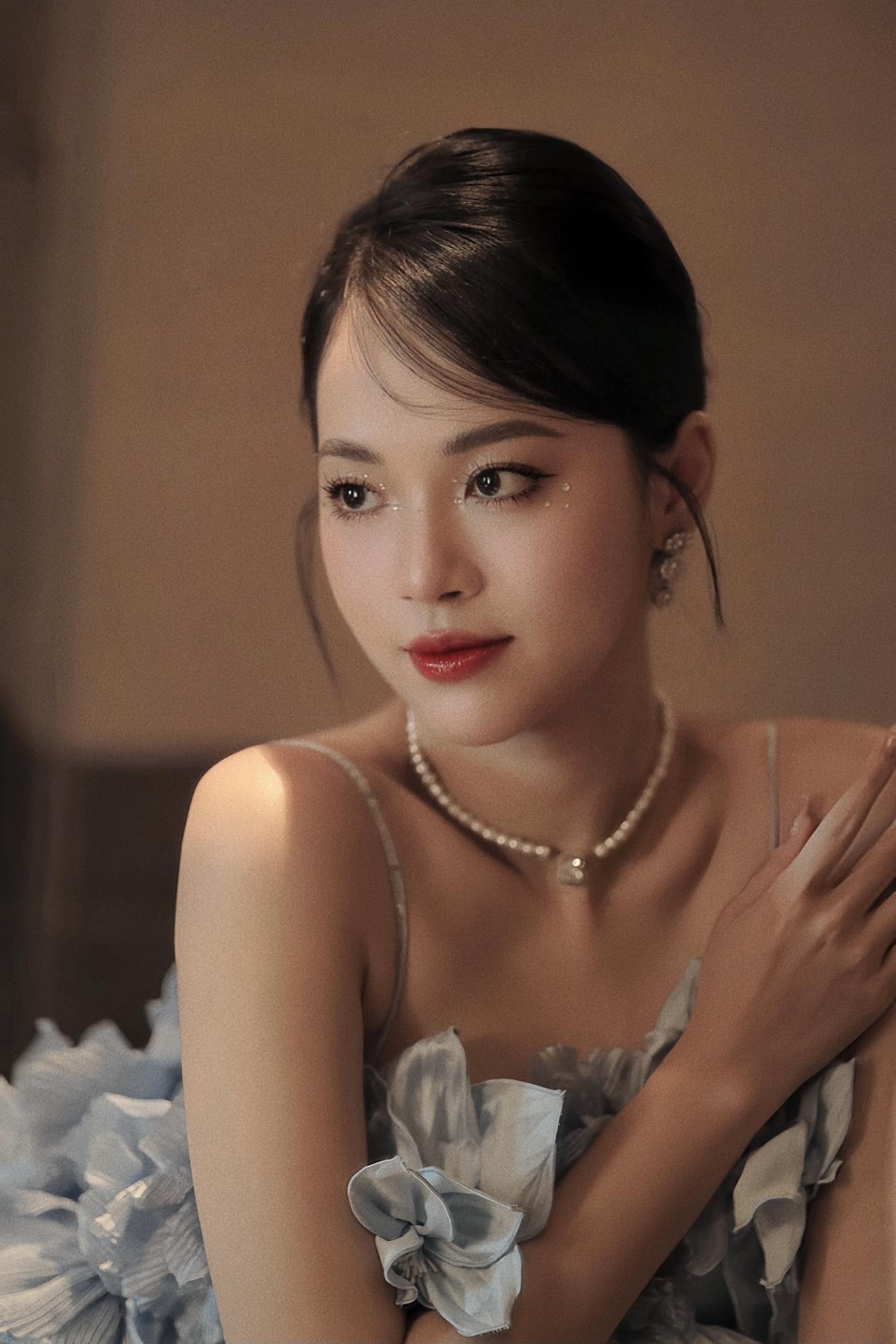 Á hậu Trịnh Thùy Linh