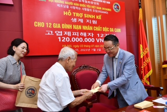 Đẩy mạnh hỗ trợ nạn nhân chất độc da cam trong tình hình mới Đẩy mạnh hỗ trợ nạn nhân chất độc da cam trong tình hình mới