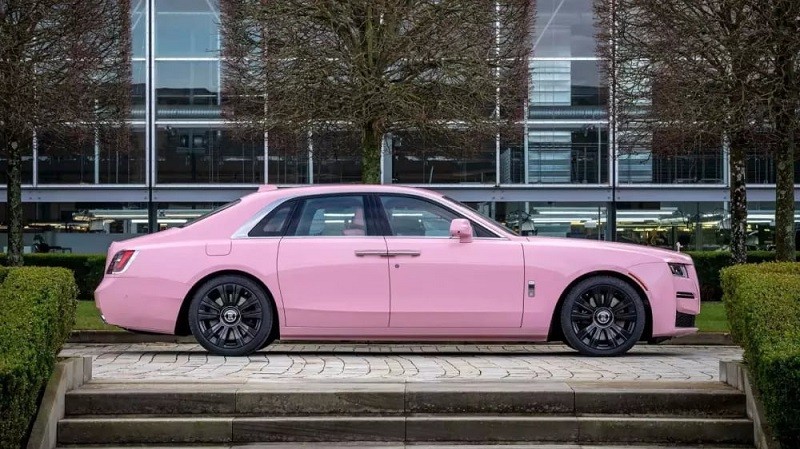 Điểm danh những siêu phẩm Rolls-Royce độc nhất thế giới ra mắt năm 2023 Điểm danh những siêu phẩm Rolls-Royce độc nhất thế giới ra mắt năm 2023