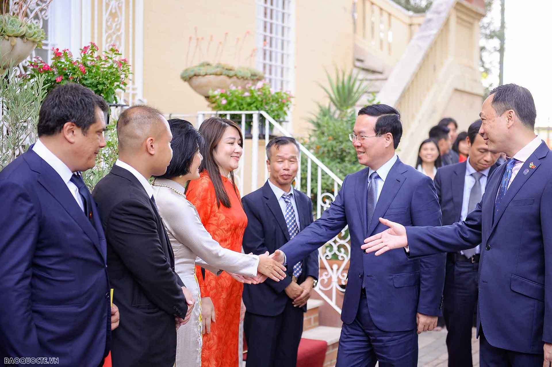 Chủ tịch nước Võ Văn Thưởng gặp mặt cộng đồng người Việt nhân chuyến thăm Italy, tháng 7/2023. (Ảnh: Nguyễn Hồng) Chủ tịch nước Võ Văn Thưởng gặp mặt cộng đồng người Việt nhân chuyến thăm Italy, tháng 7/2023. (Ảnh: Nguyễn Hồng)