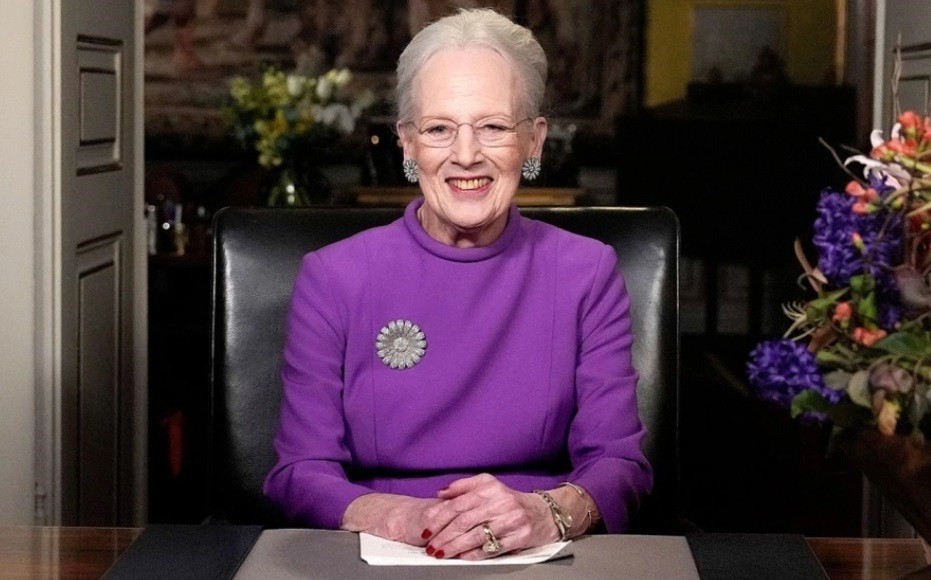 Nữ hoàng Đan Mạch bất ngờ tuyên bố thoái vị, truyền ngôi cho con trai Nữ hoàng Đan Mạch bất ngờ tuyên bố thoái vị, truyền ngôi cho con trai