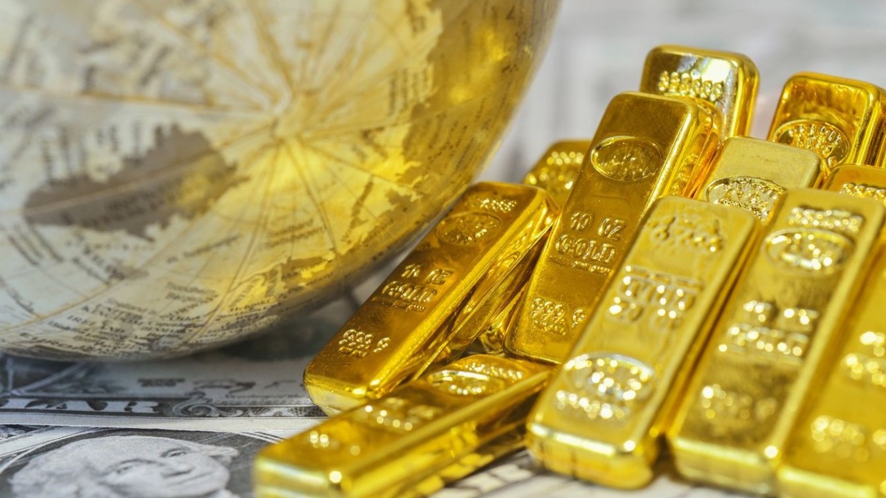 gia vang hom nay 2052024 gia vang co the tang len muc 2500 usdounce bat dau that day an toan va chay dua