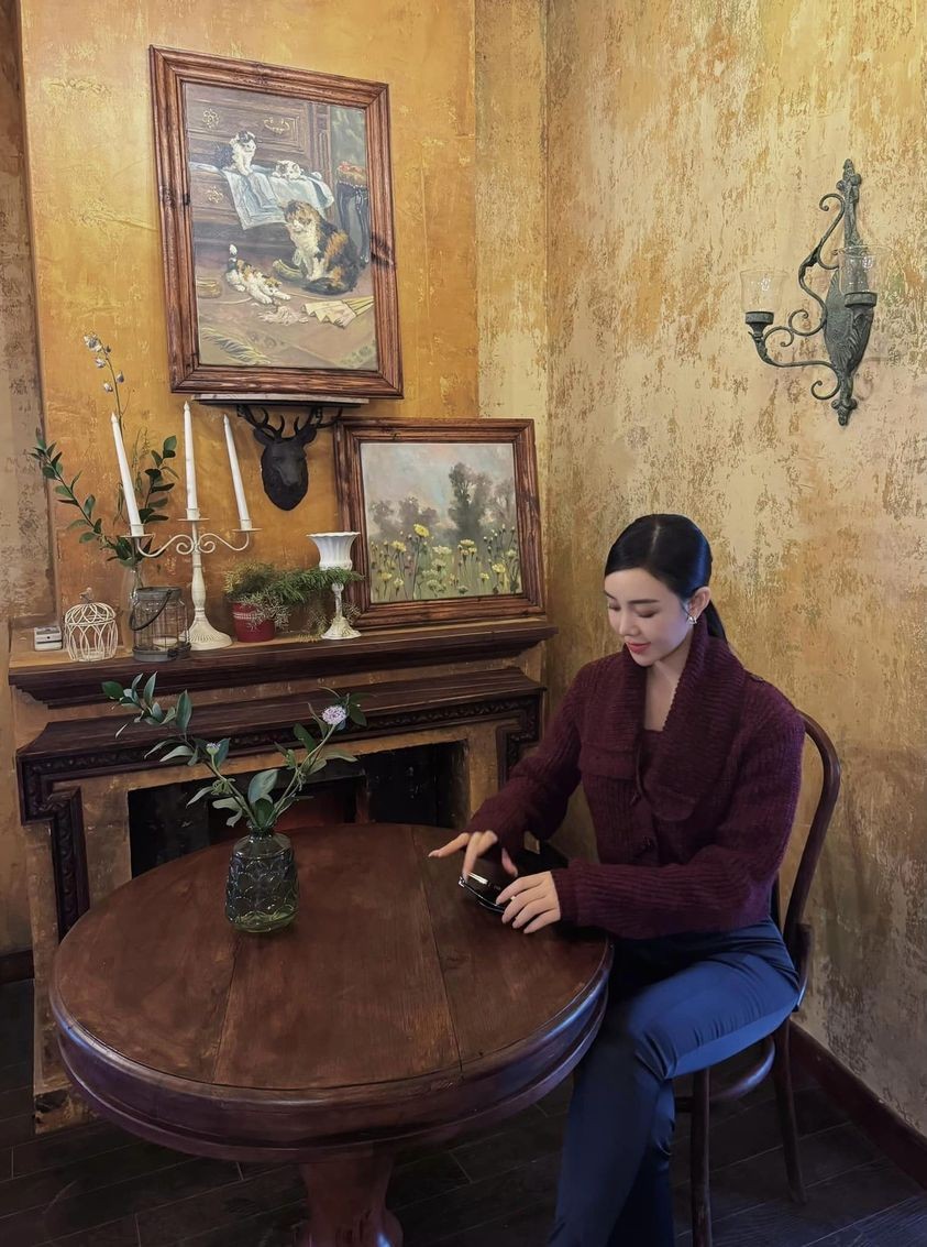 Gu thời trang đời thường của diễn viên Quỳnh Kool