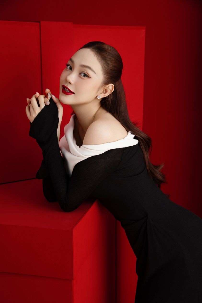 Diễn viên Minh Hằng