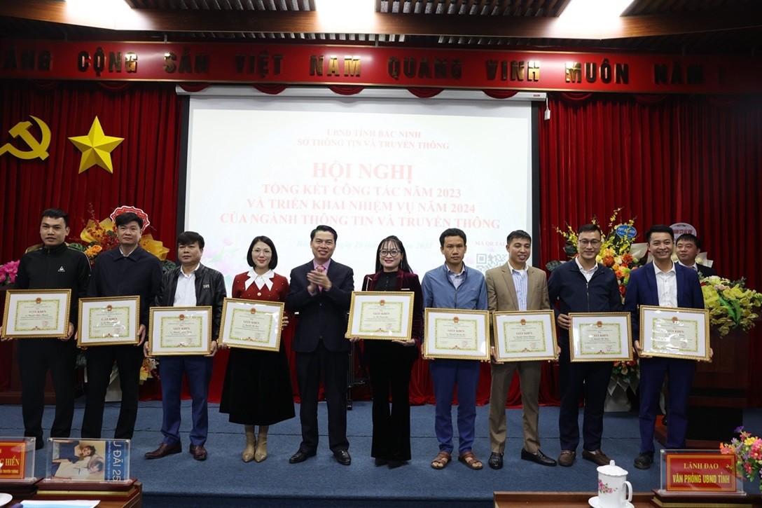 Bắc Ninh tiếp tục triển khai xây dựng, phát triển nền tảng chính quyền điện tử, chính quyền số Bắc Ninh tiếp tục triển khai xây dựng, phát triển nền tảng chính quyền điện tử, chính quyền số