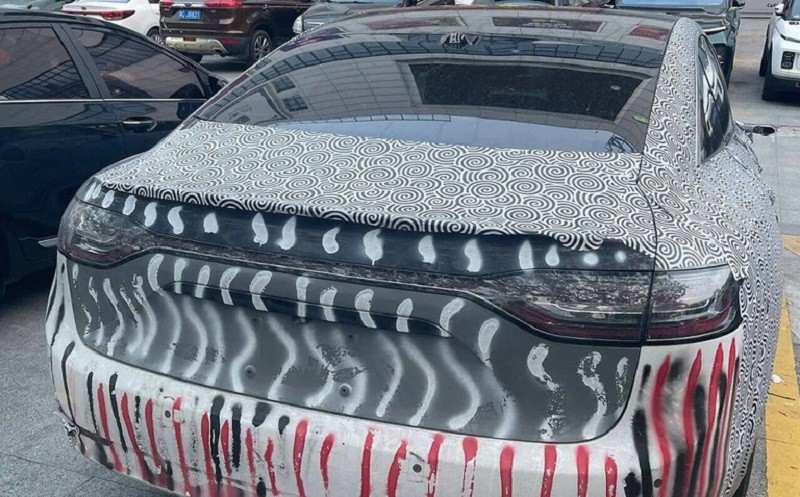 Lộ diện xe điện Huawei Stelato X4 tại Trung Quốc Lộ diện xe điện Huawei Stelato X4 tại Trung Quốc