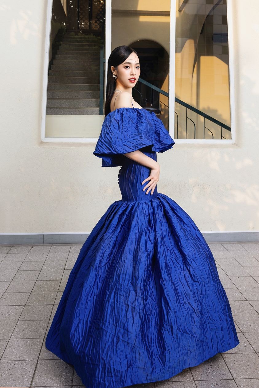 Á hậu Trịnh Thùy Linh