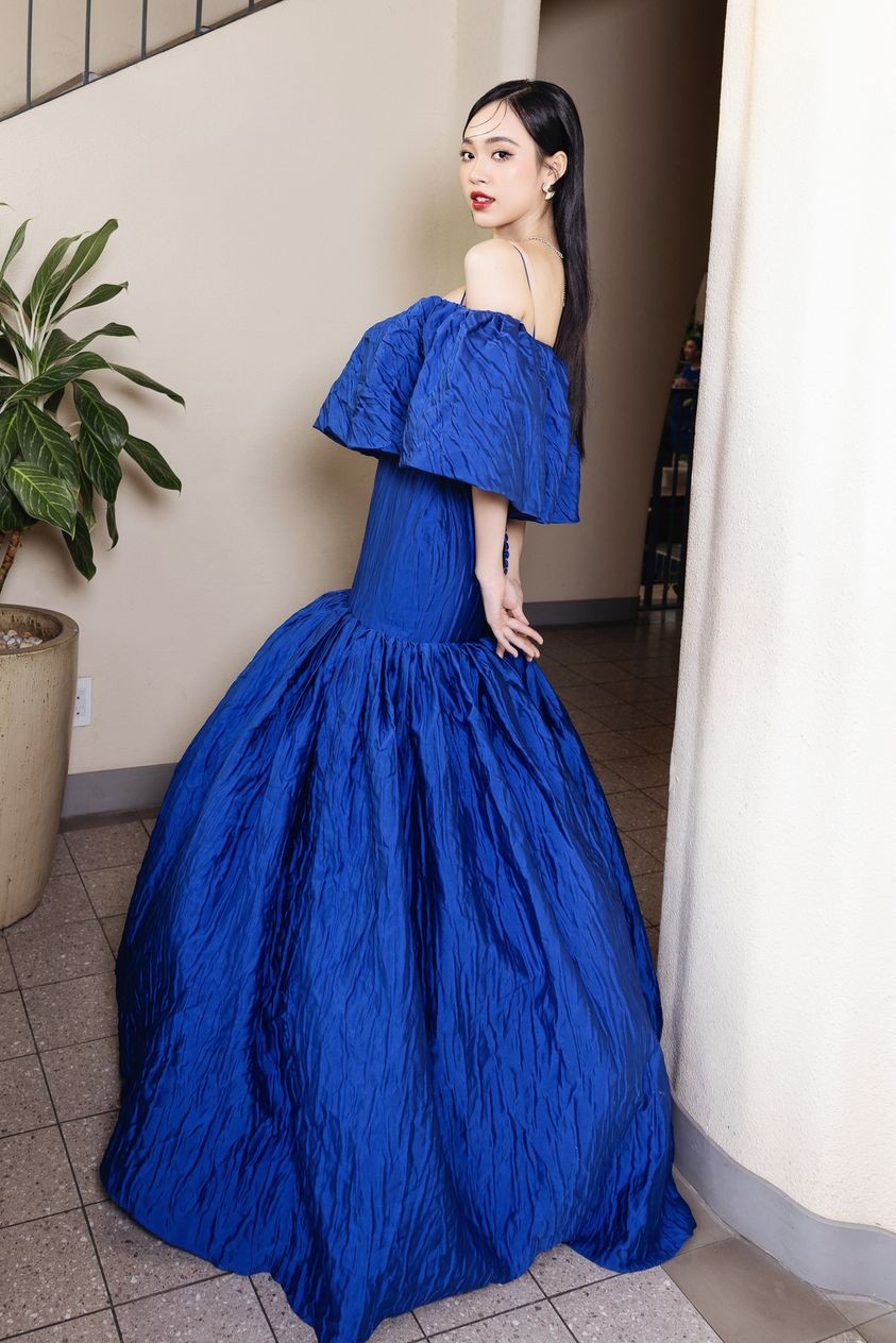 Á hậu Trịnh Thùy Linh