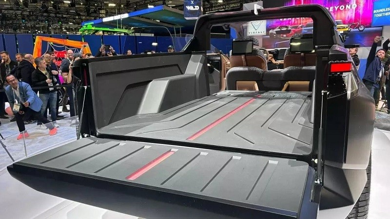 Cận cảnh xe bán tải VinFast VF Wild vừa trình làng tại CES 2024