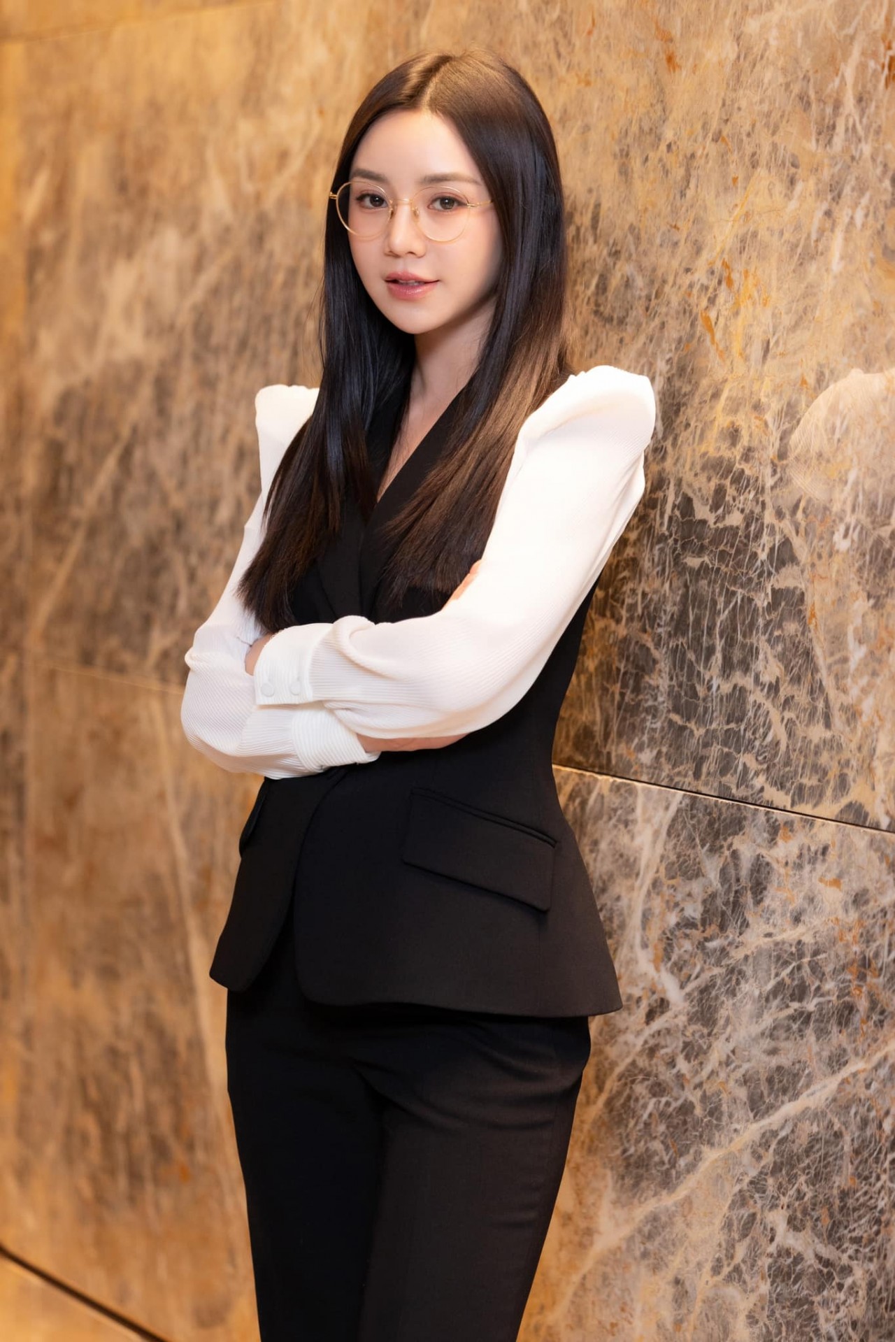 'Cô giáo Nguyệt' 'Chúng ta của 8 năm sau" - Quỳnh Kool