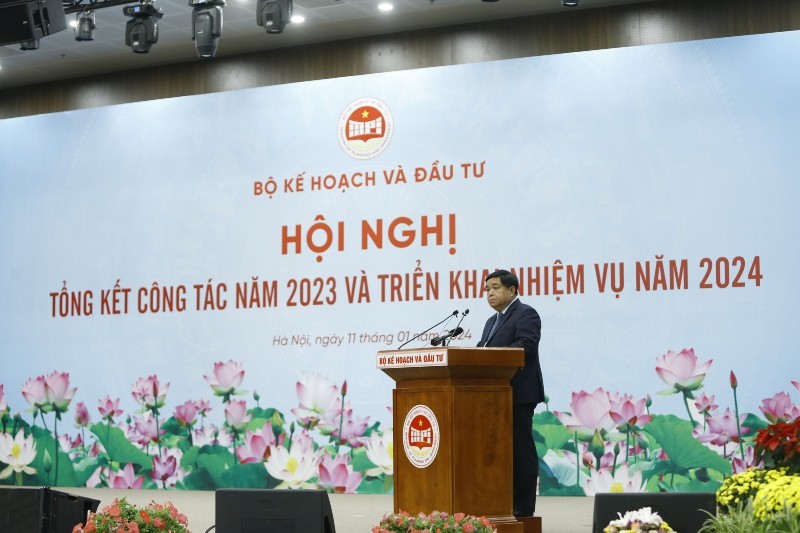 Bộ trưởng Nguyễn Chí Dũng phát biểu tại Hội nghị Bộ trưởng Nguyễn Chí Dũng phát biểu tại Hội nghị