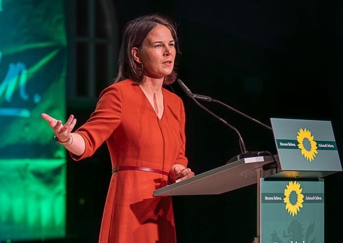 Tin thế giới 12/1: Mỹ ngừng 'bơm' vũ khí cho Ukraine, Nhật phóng vệ tinh do thám, Nga bắt nghi phạm làm nội gián cho Ba Lan Tin thế giới 12/1: Mỹ ngừng 'bơm' vũ khí cho Ukraine, Nhật phóng vệ tinh do thám, Nga bắt nghi phạm làm nội gián cho Ba Lan